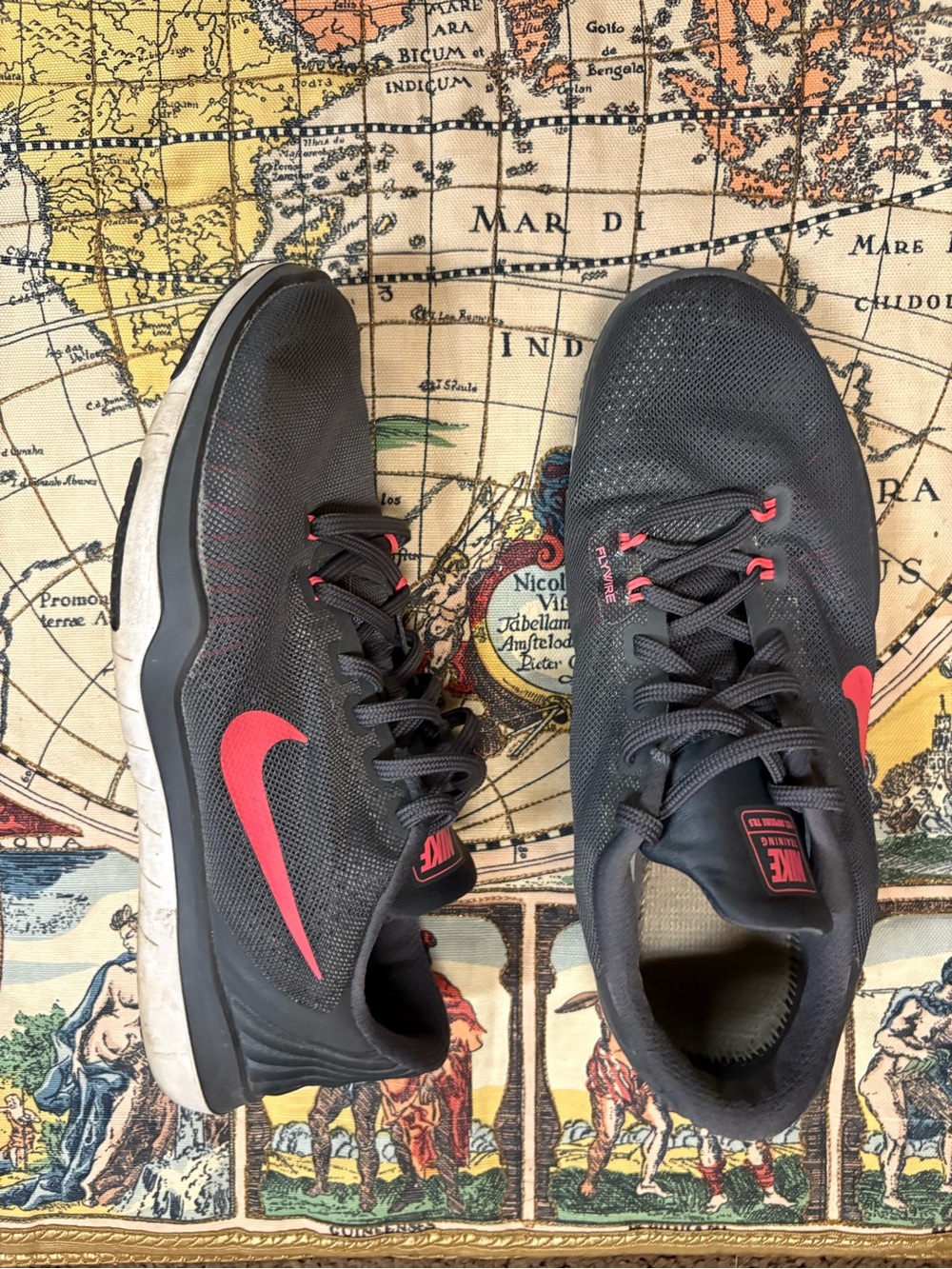 Nike women Black Athletic Shoes with Red Swoosh